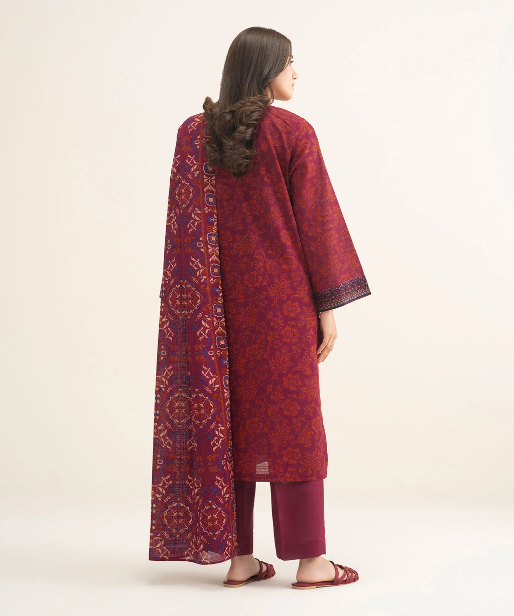 3 Piece - Printed Khaddar Suit