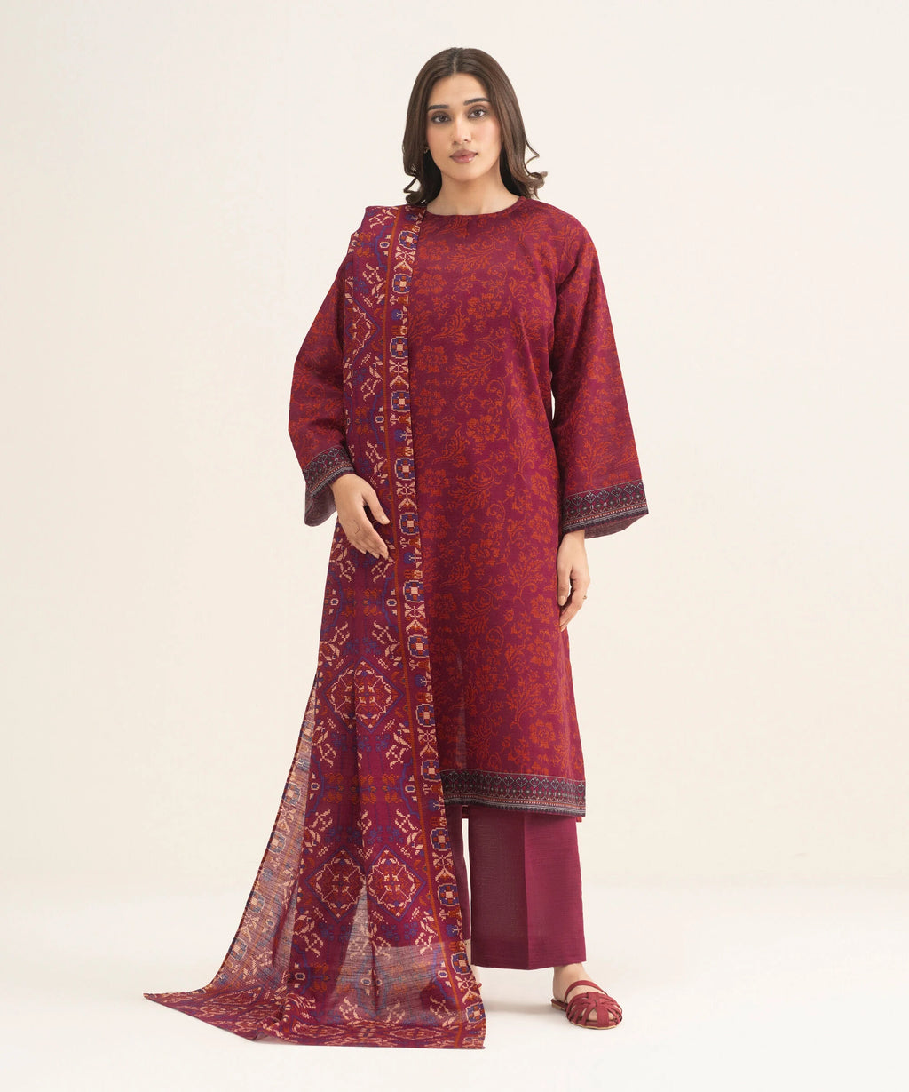 3 Piece - Printed Khaddar Suit