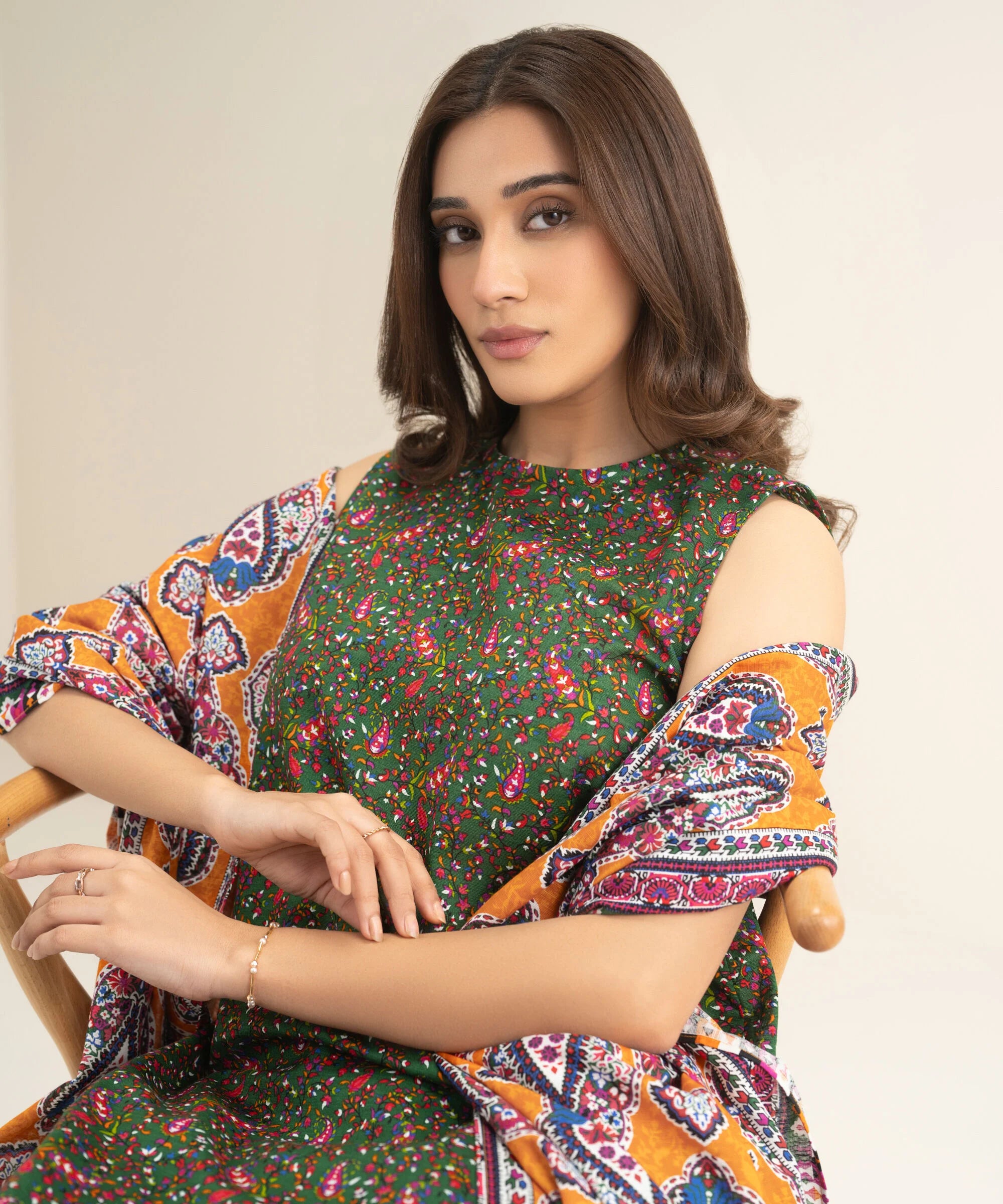 3 Piece - Printed Khaddar Suit