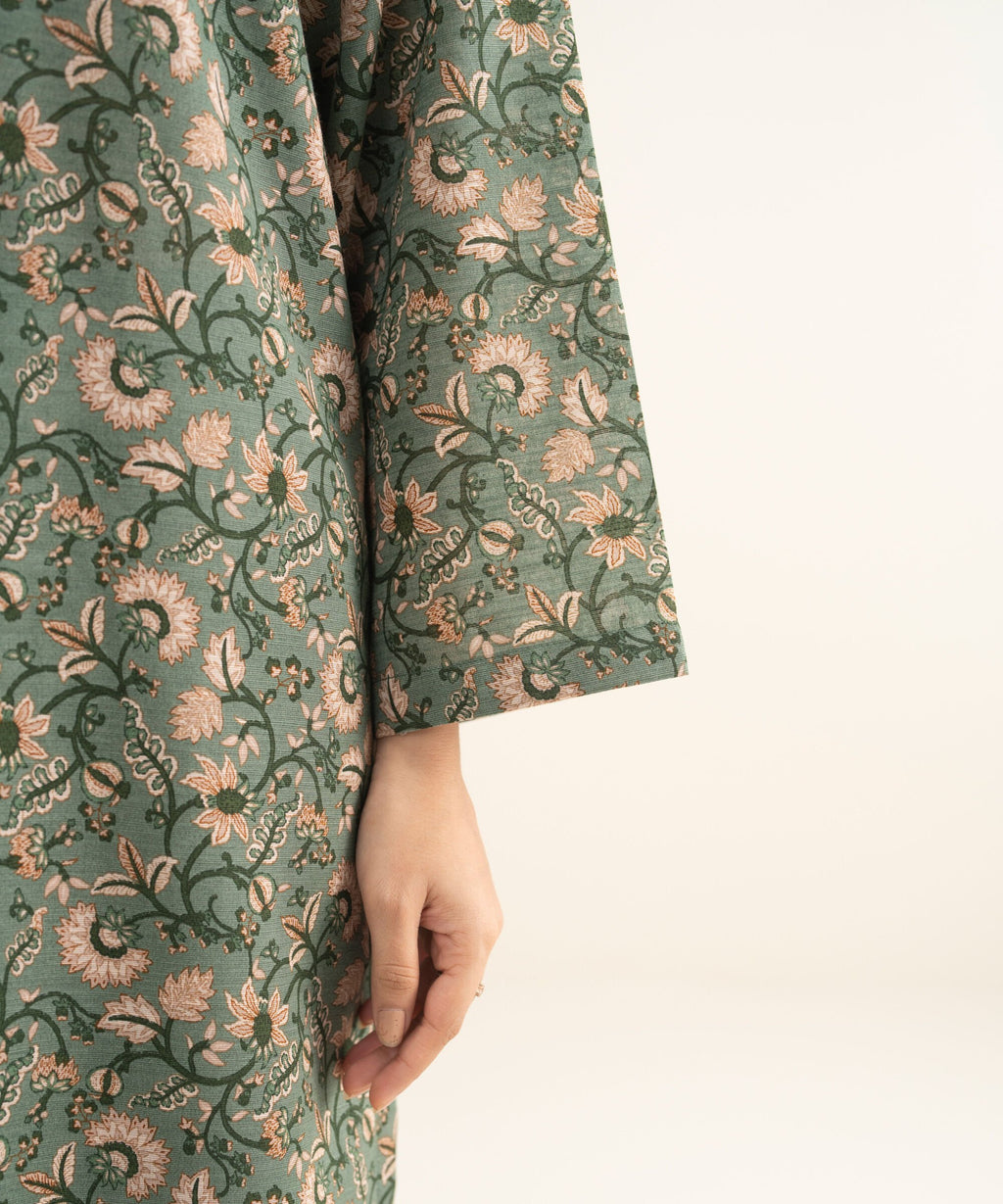 3 Piece - Printed Khaddar Suit