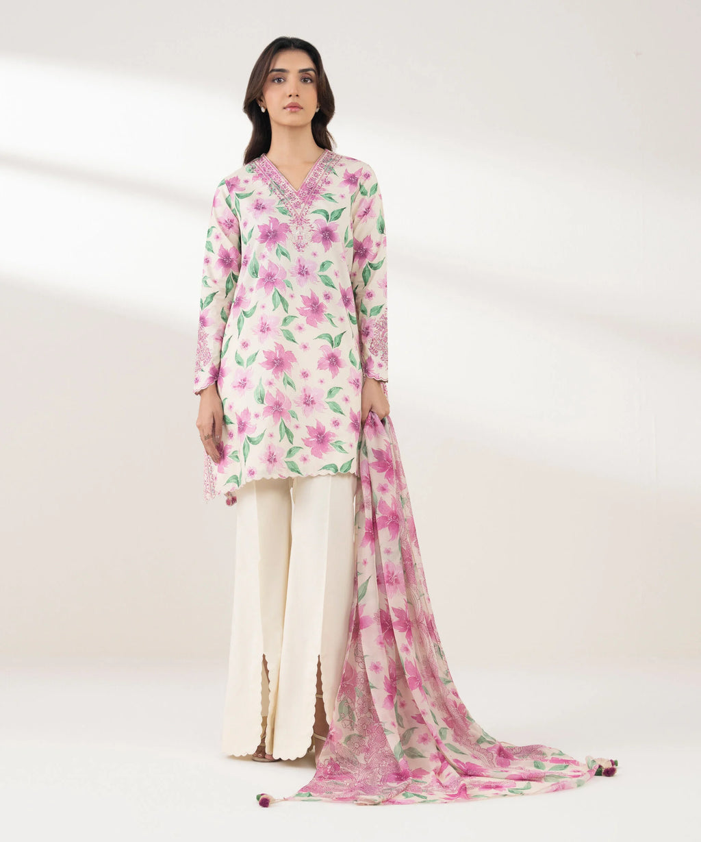 3 Piece - Embroidered Lawn Suit