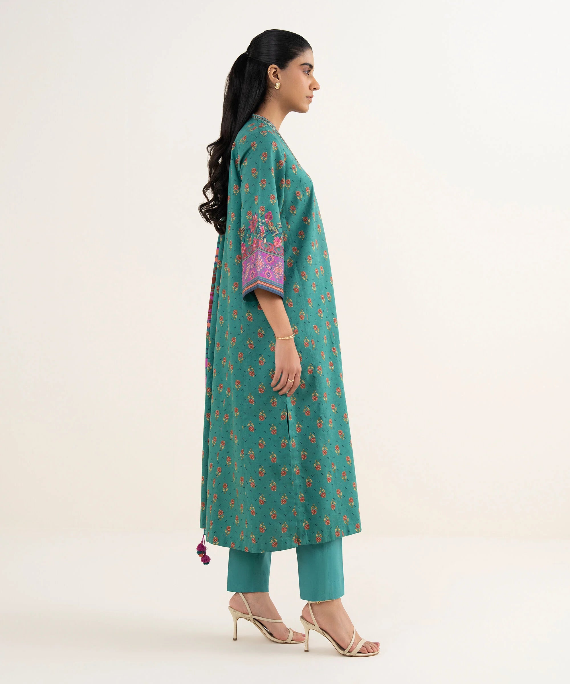 3 Piece - Embroidered Lawn Suit