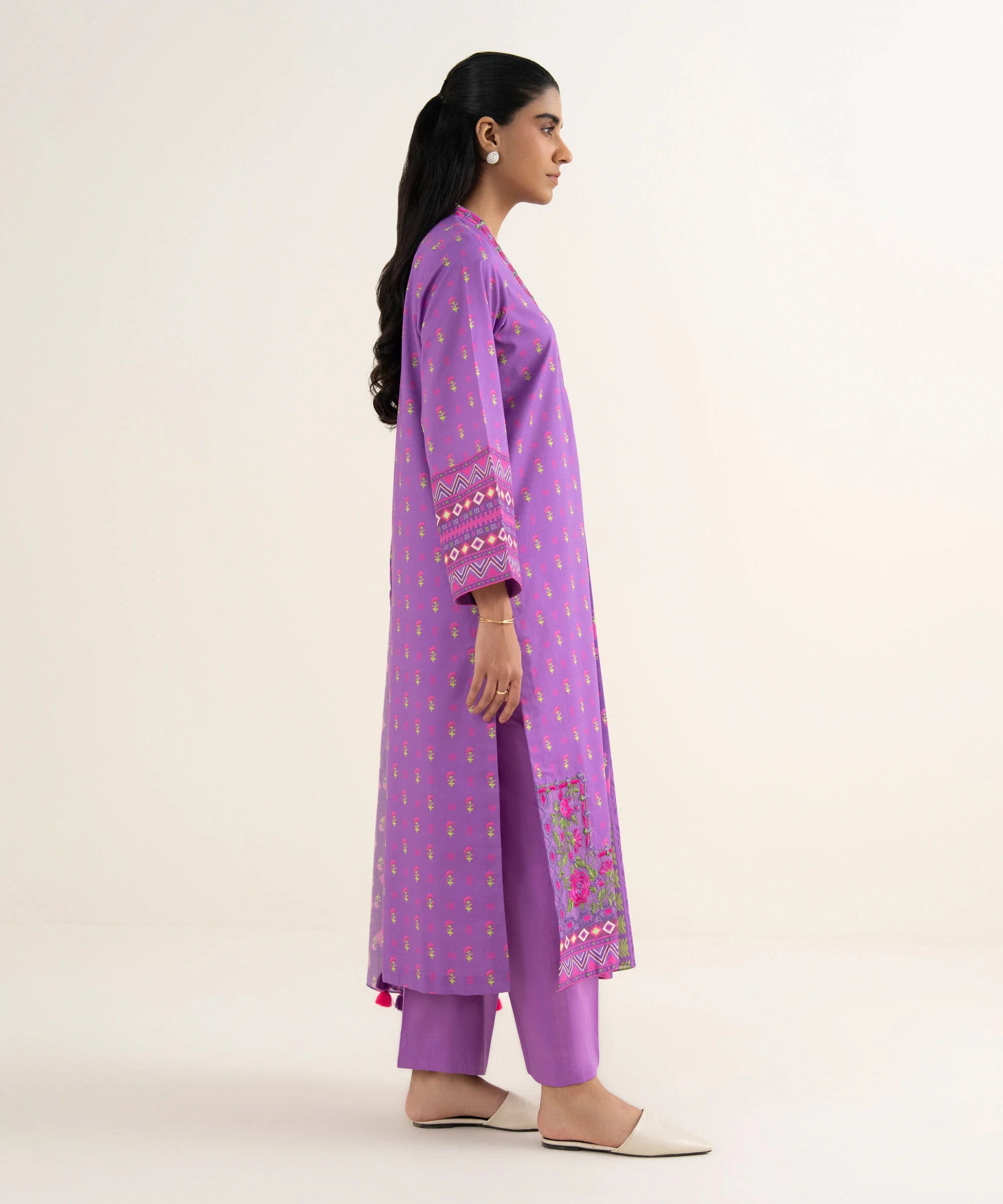 3 Piece - Embroidered Lawn Suit
