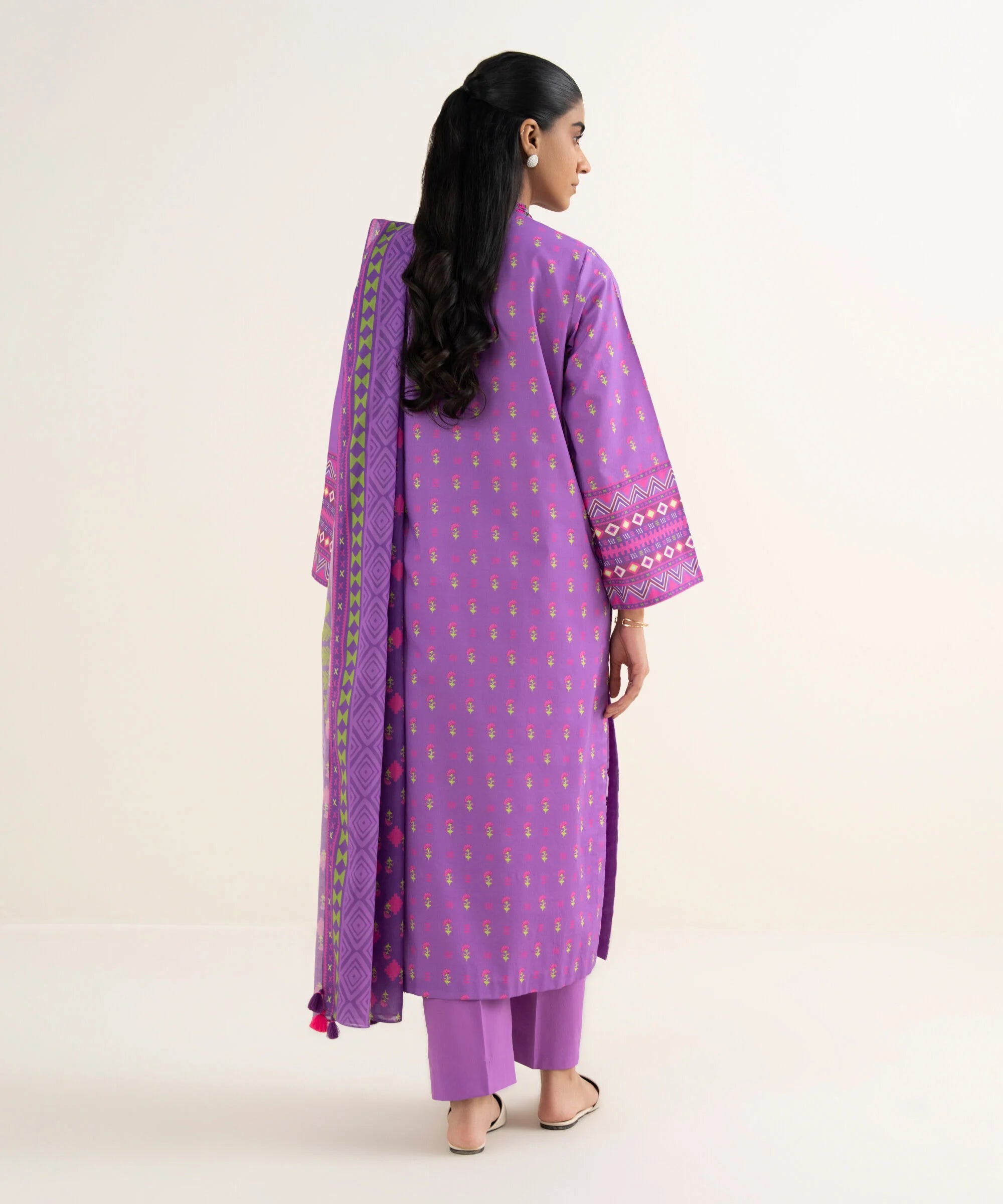 3 Piece - Embroidered Lawn Suit