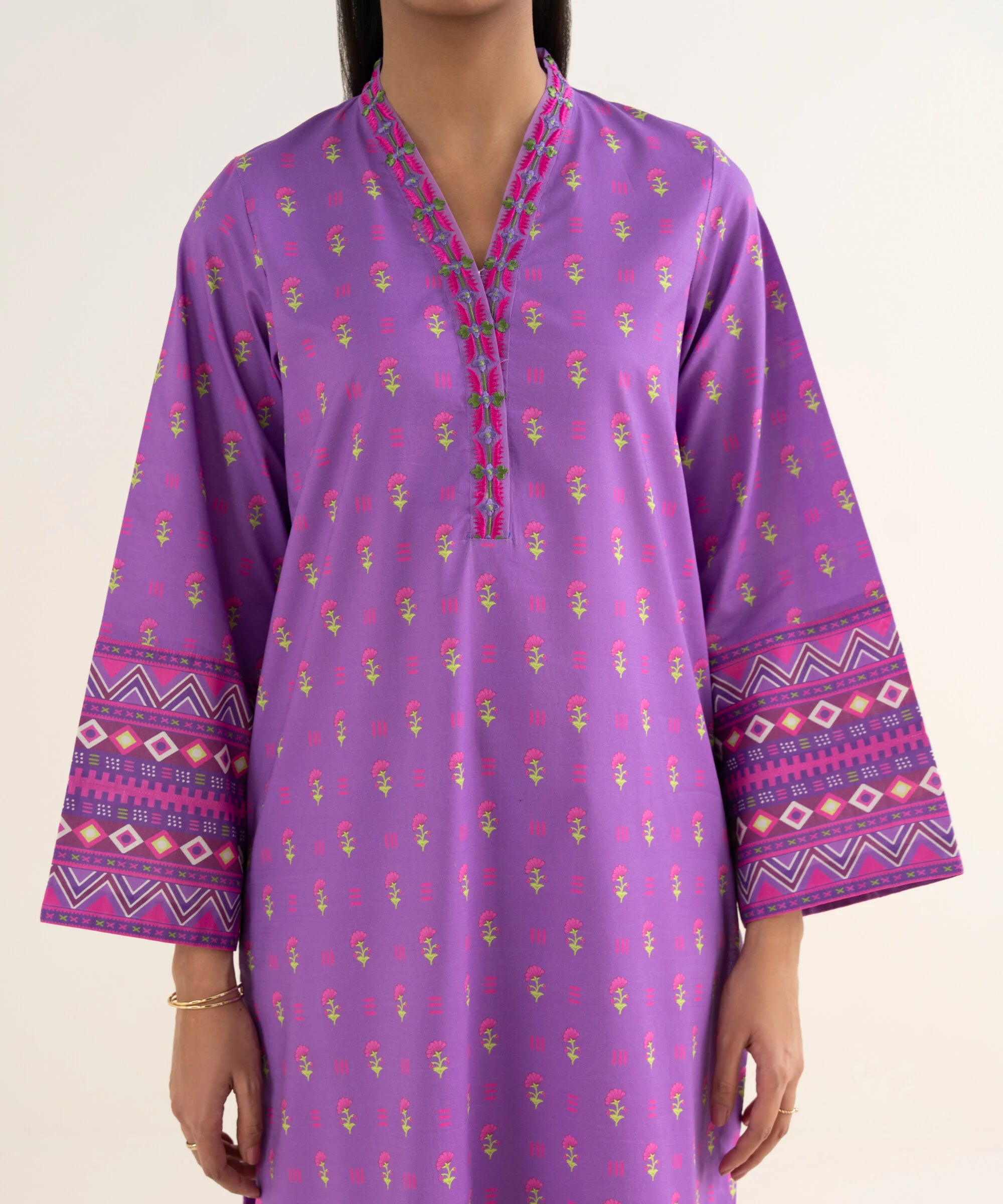 3 Piece - Embroidered Lawn Suit