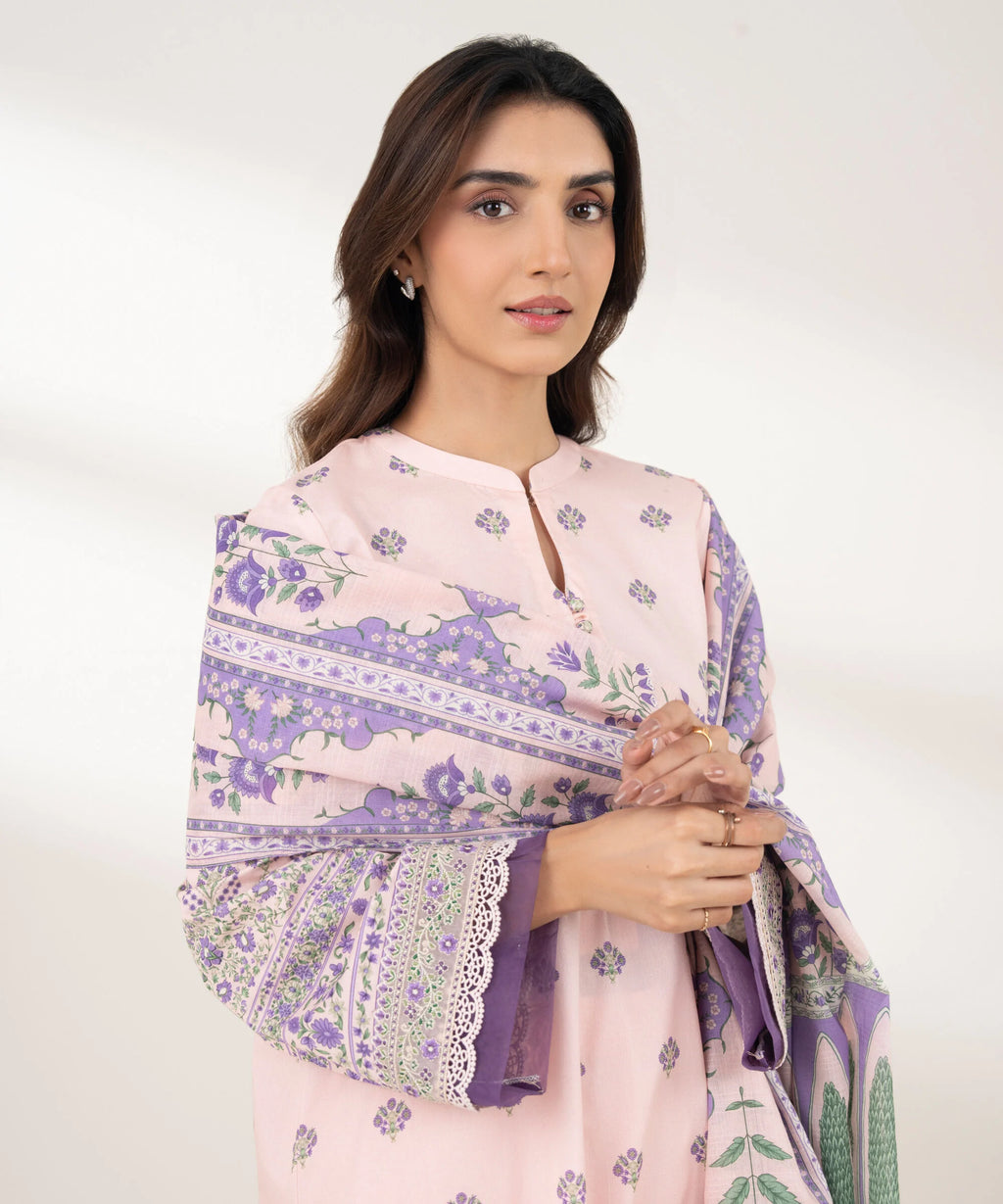 3 Piece - Embroidered Lawn Suit