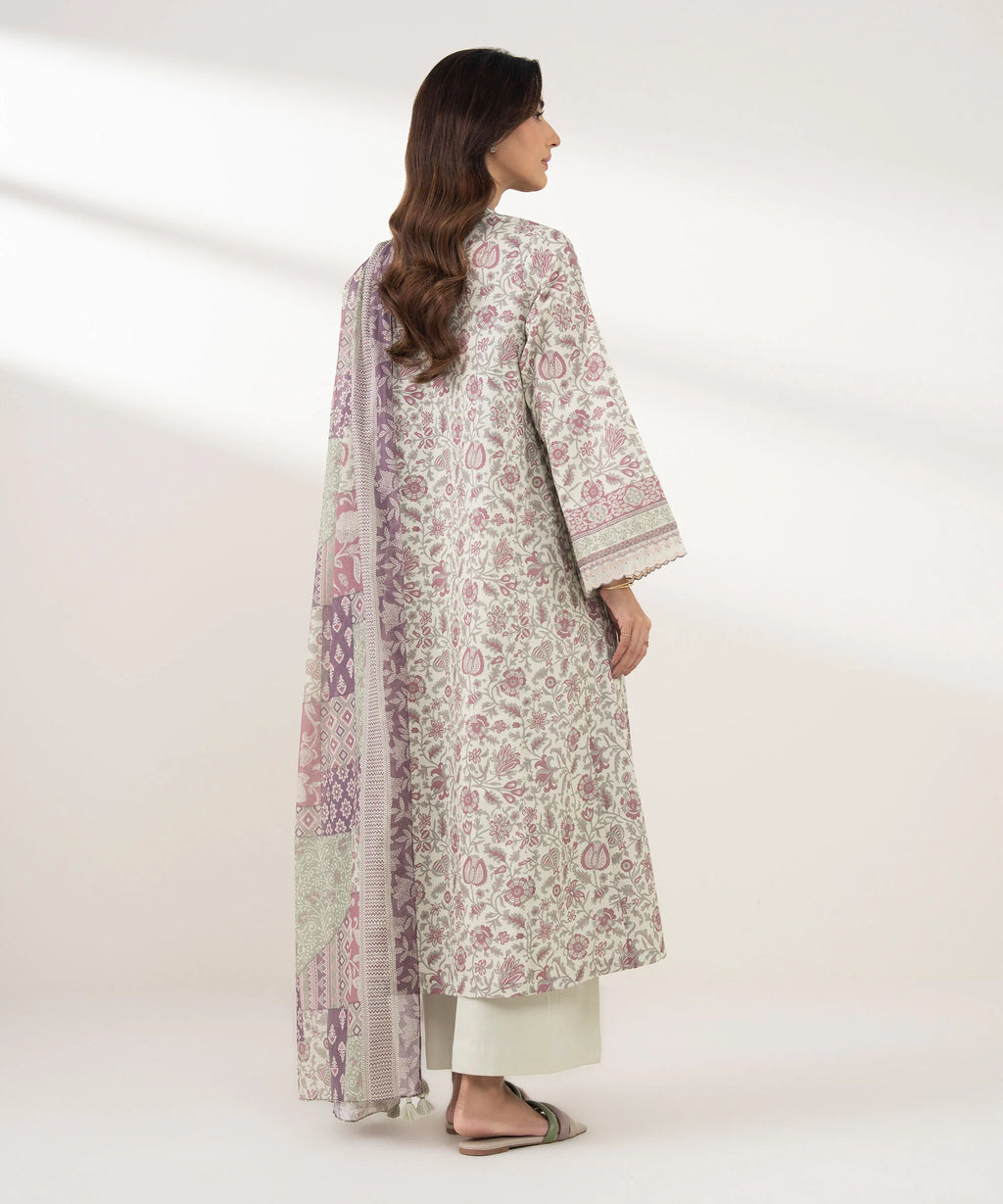 3 Piece - Embroidered Lawn Suit