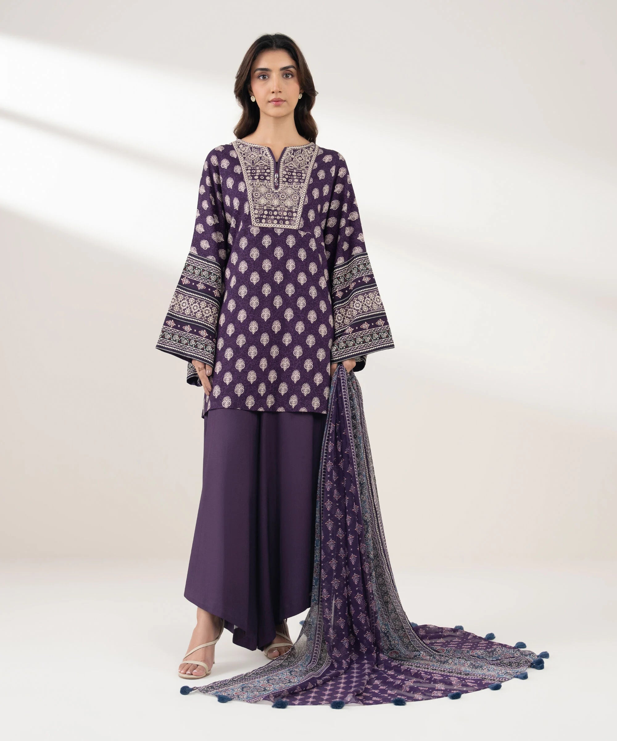 3 Piece - Embroidered Light Linen Suit