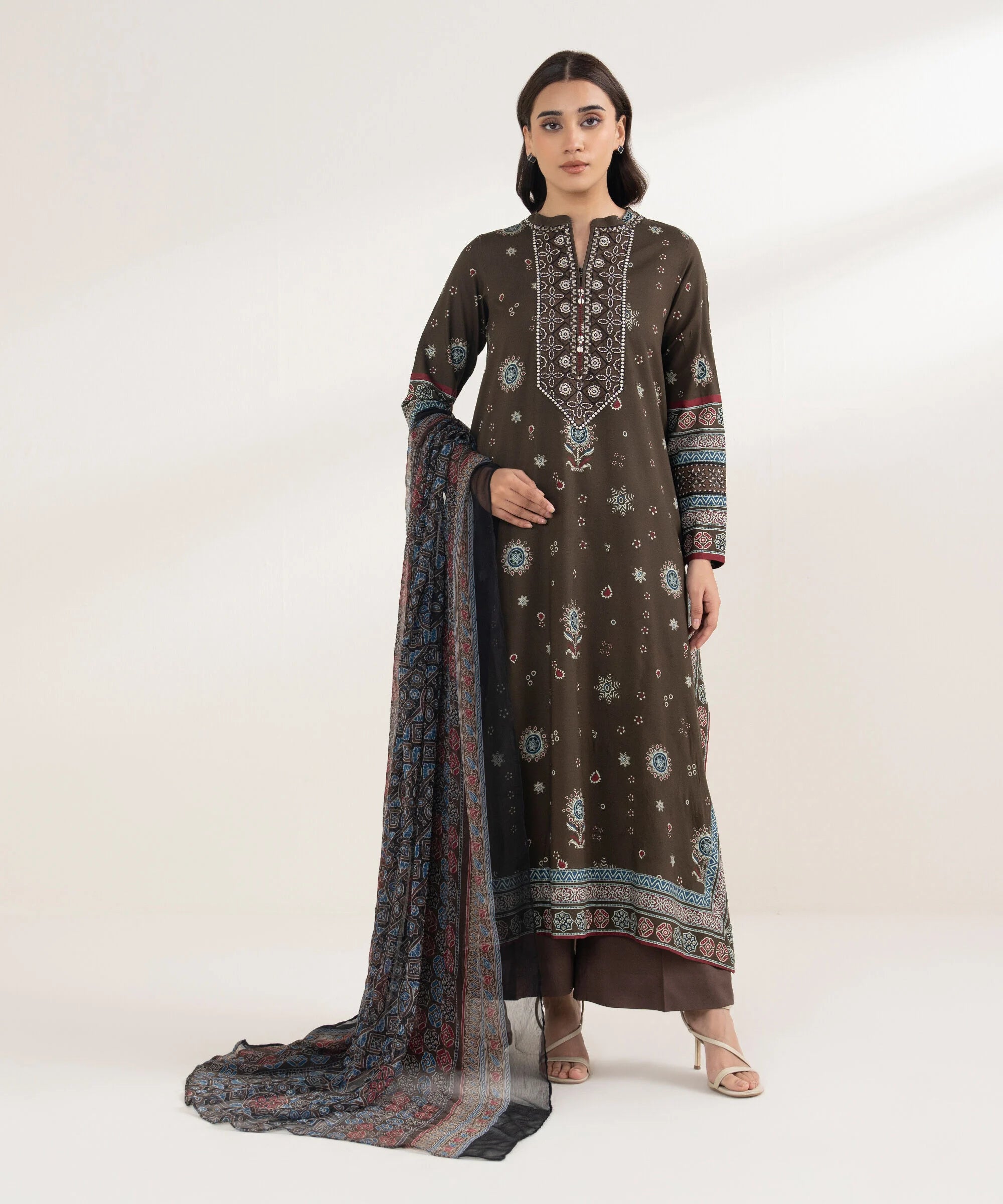 3 Piece - Embroidered Light Linen Suit