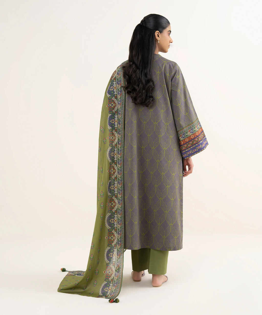 3 Piece - Embroidered Lawn Suit