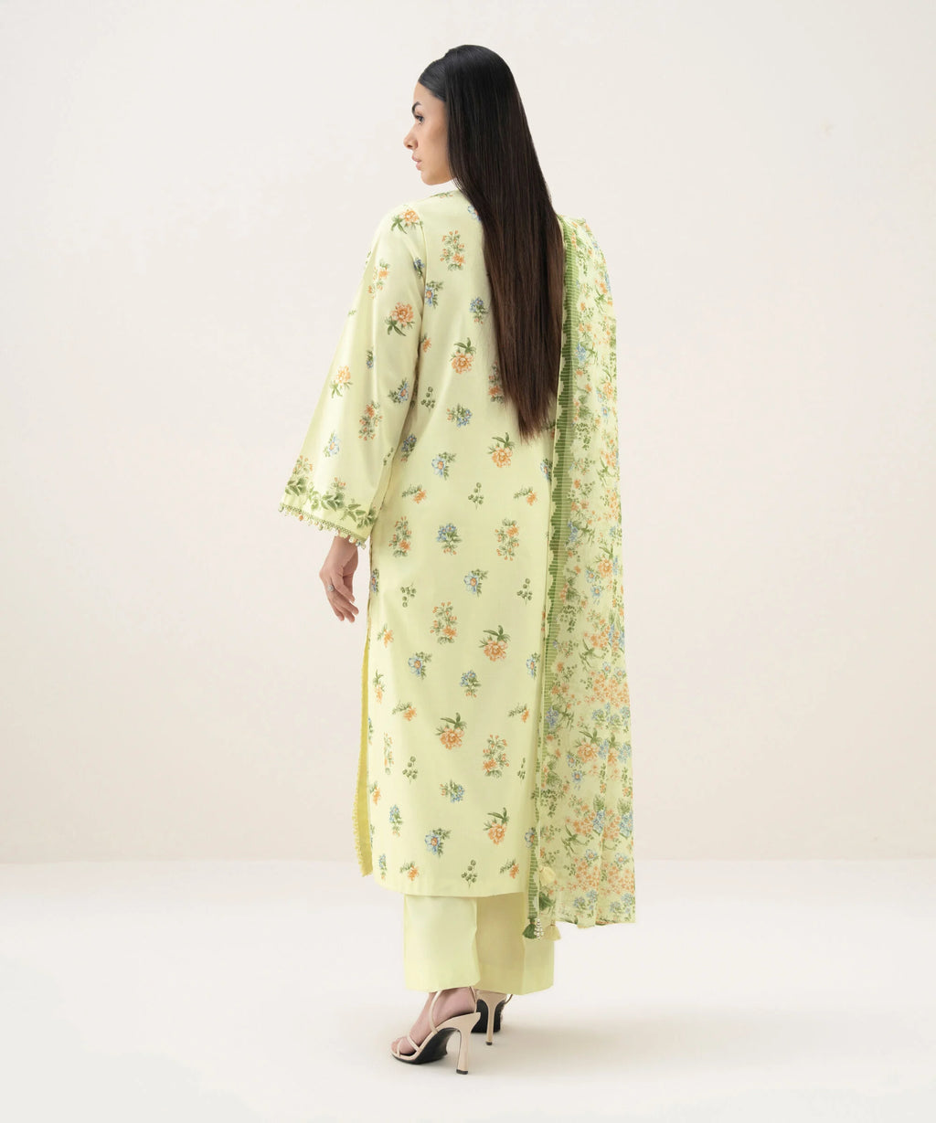 3 Piece - Embroidered Lawn Suit