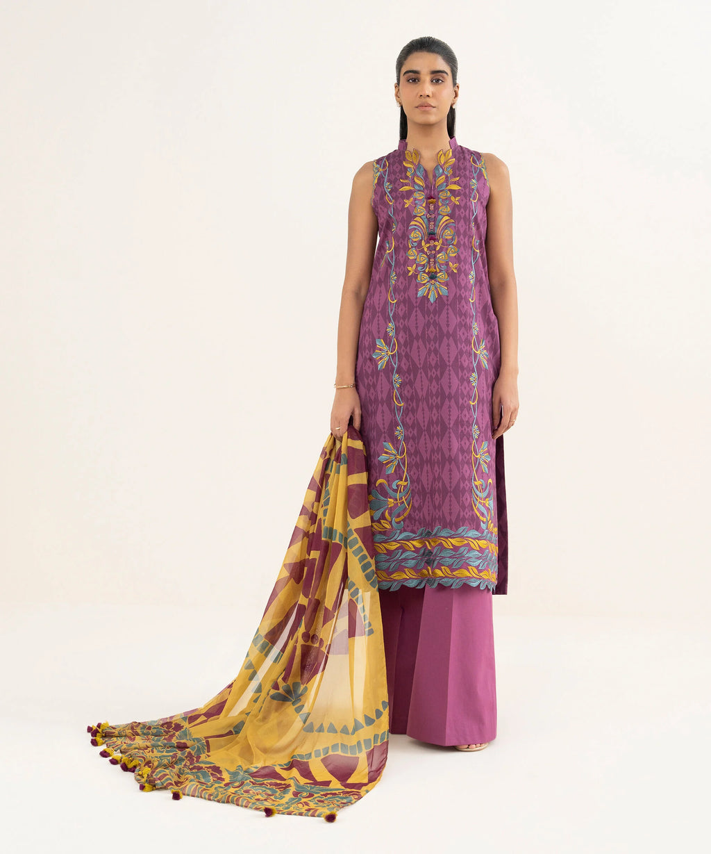 3 Piece - Embroidered Lawn Suit