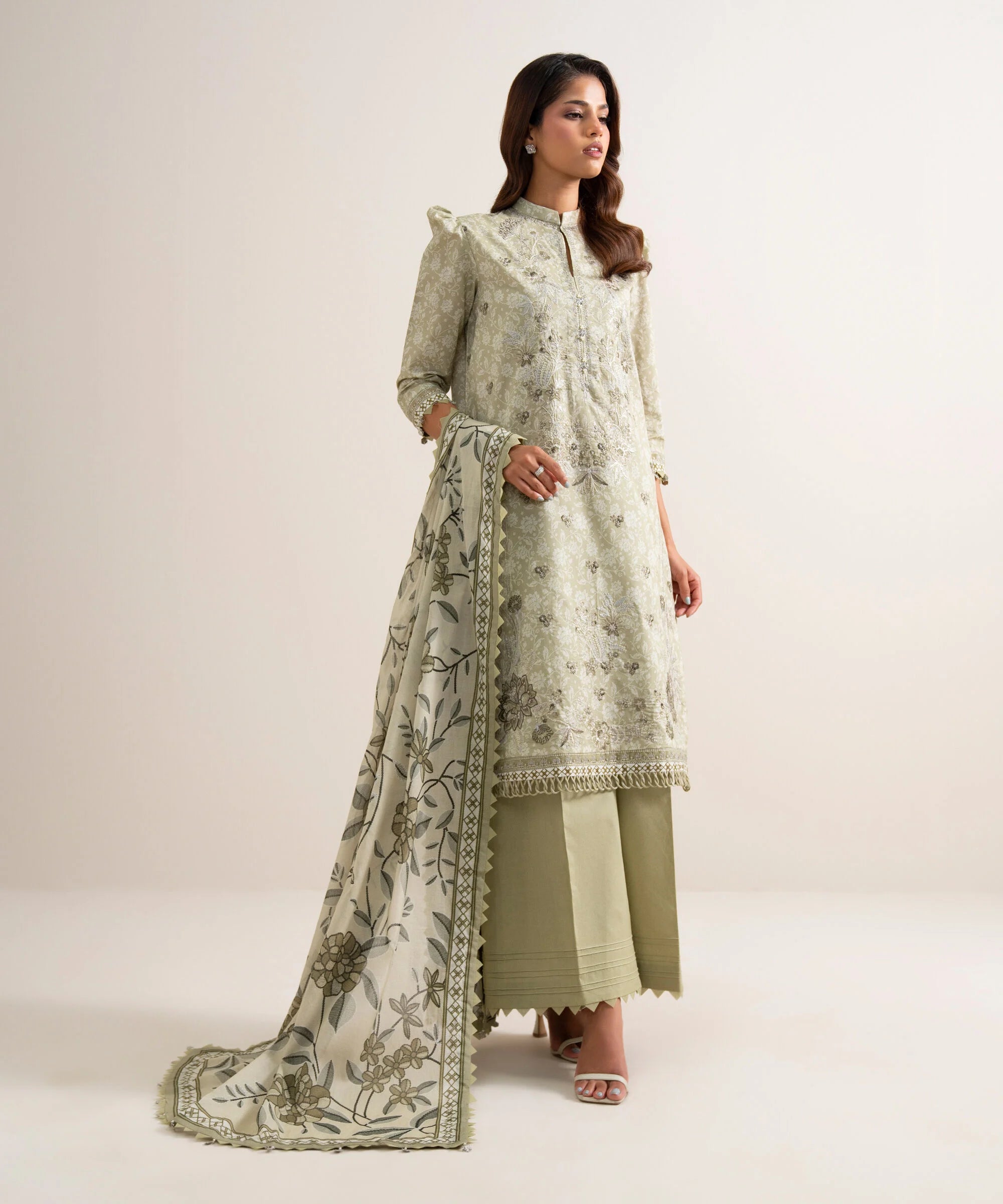 3 Piece - Embroidered Lawn Suit