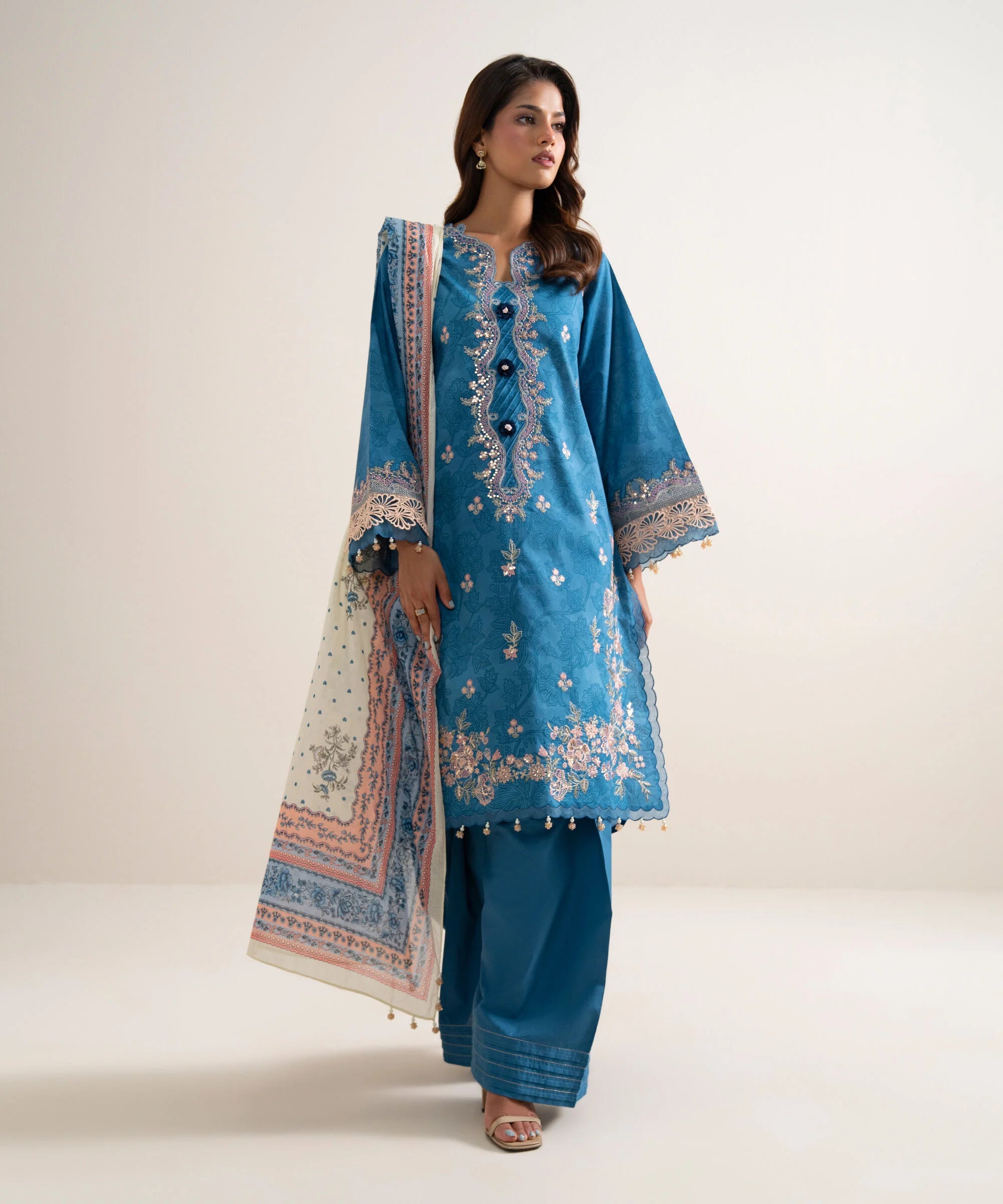 3 Piece - Embroidered Lawn Suit