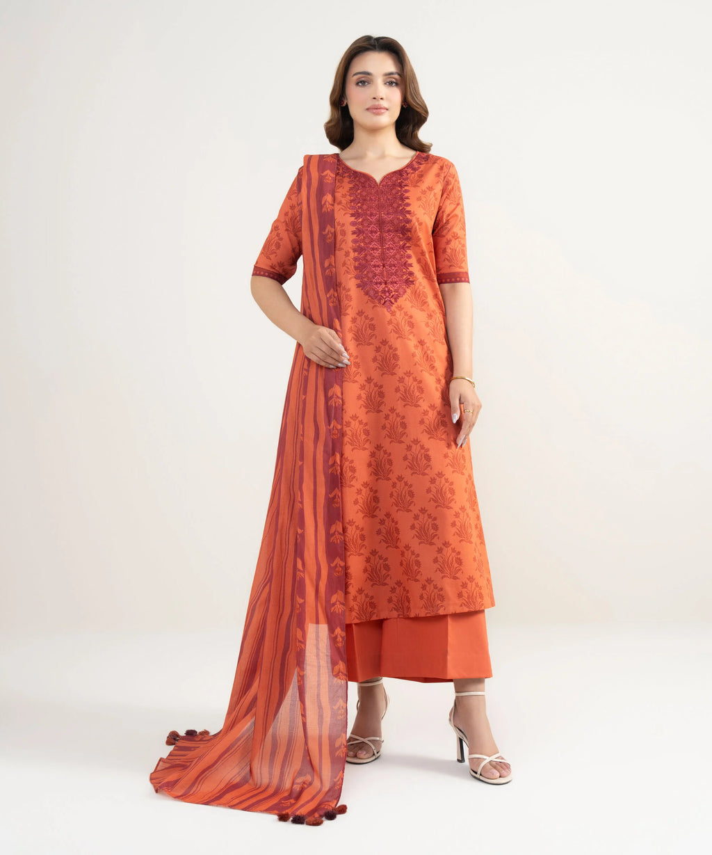 3 Piece - Embroidered Lawn Suit