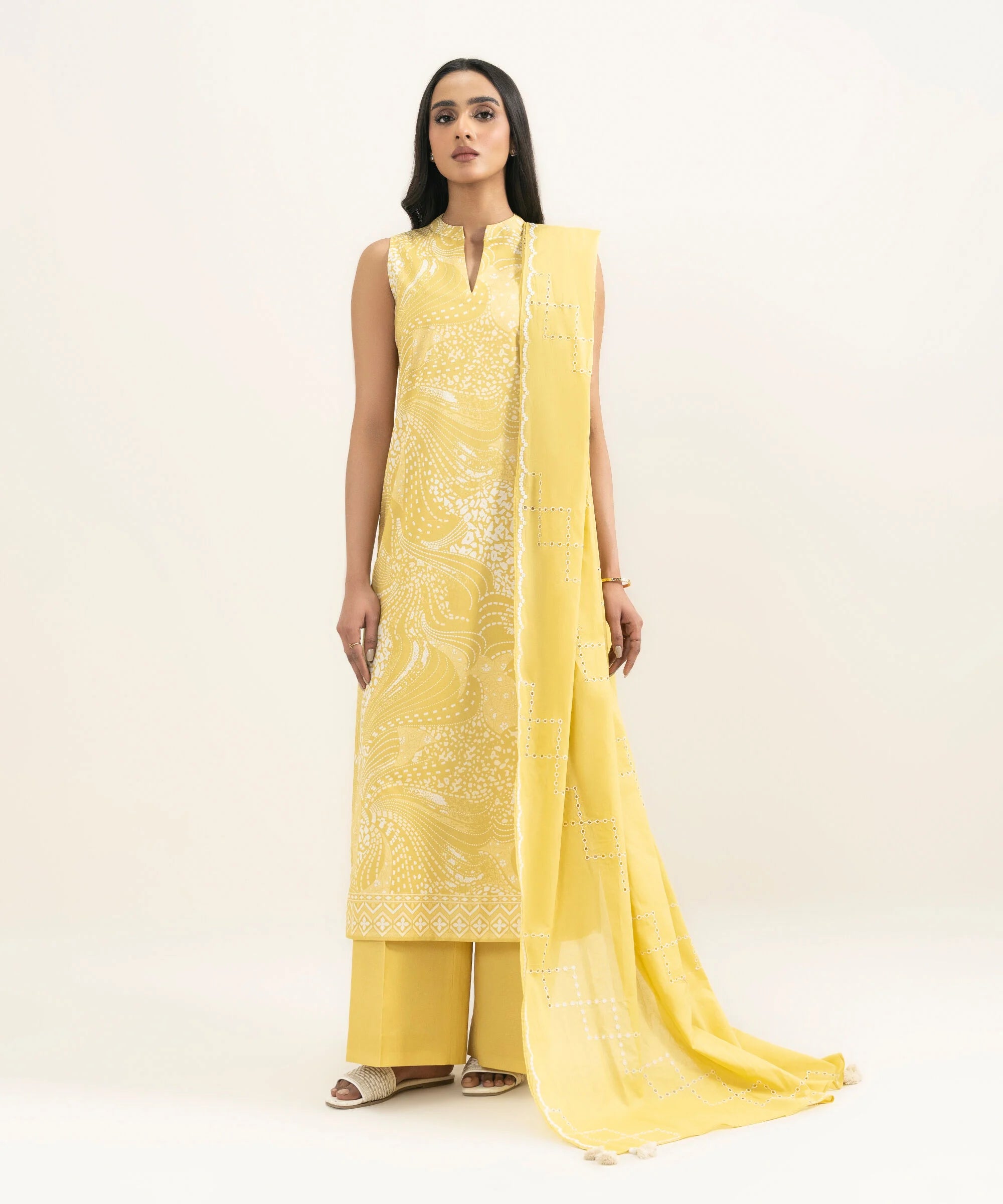 3 Piece - Embroidered Lawn Suit