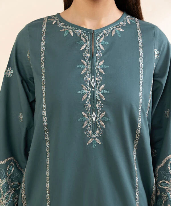 3 Piece - Embroidered Lawn Suit