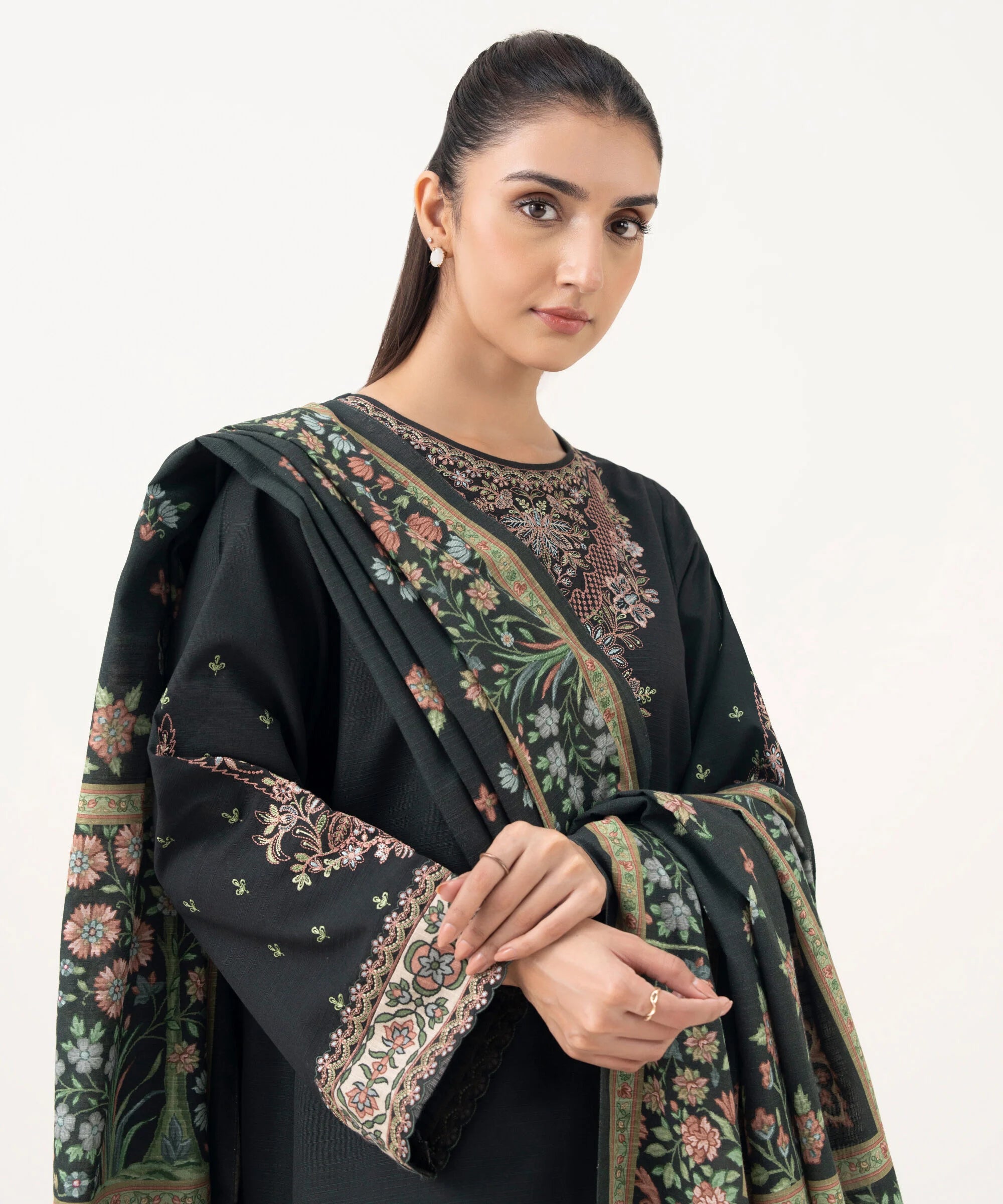 3 Piece - Embroidered Khaddar Suit