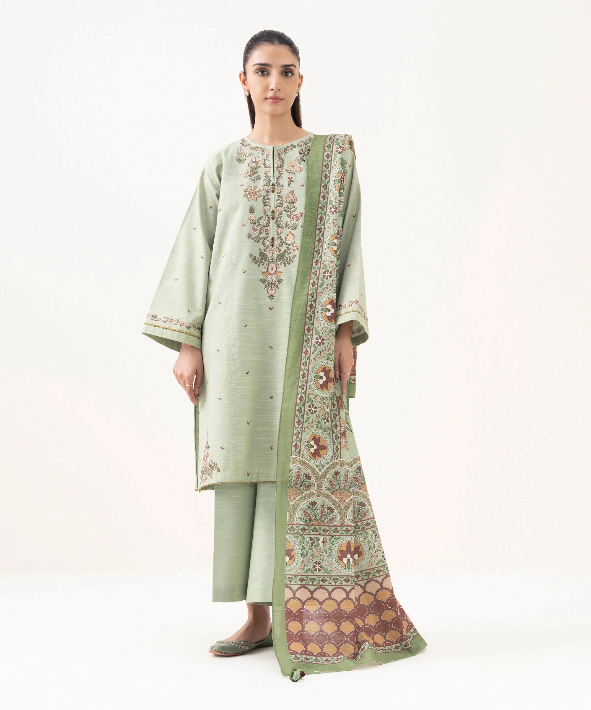 3 Piece - Embroidered Khaddar Suit