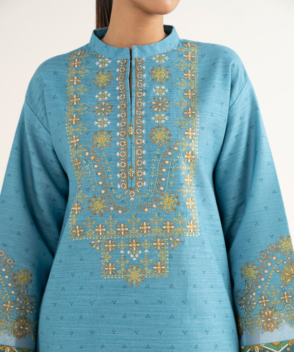 3 Piece - Embroidered Khaddar Suit