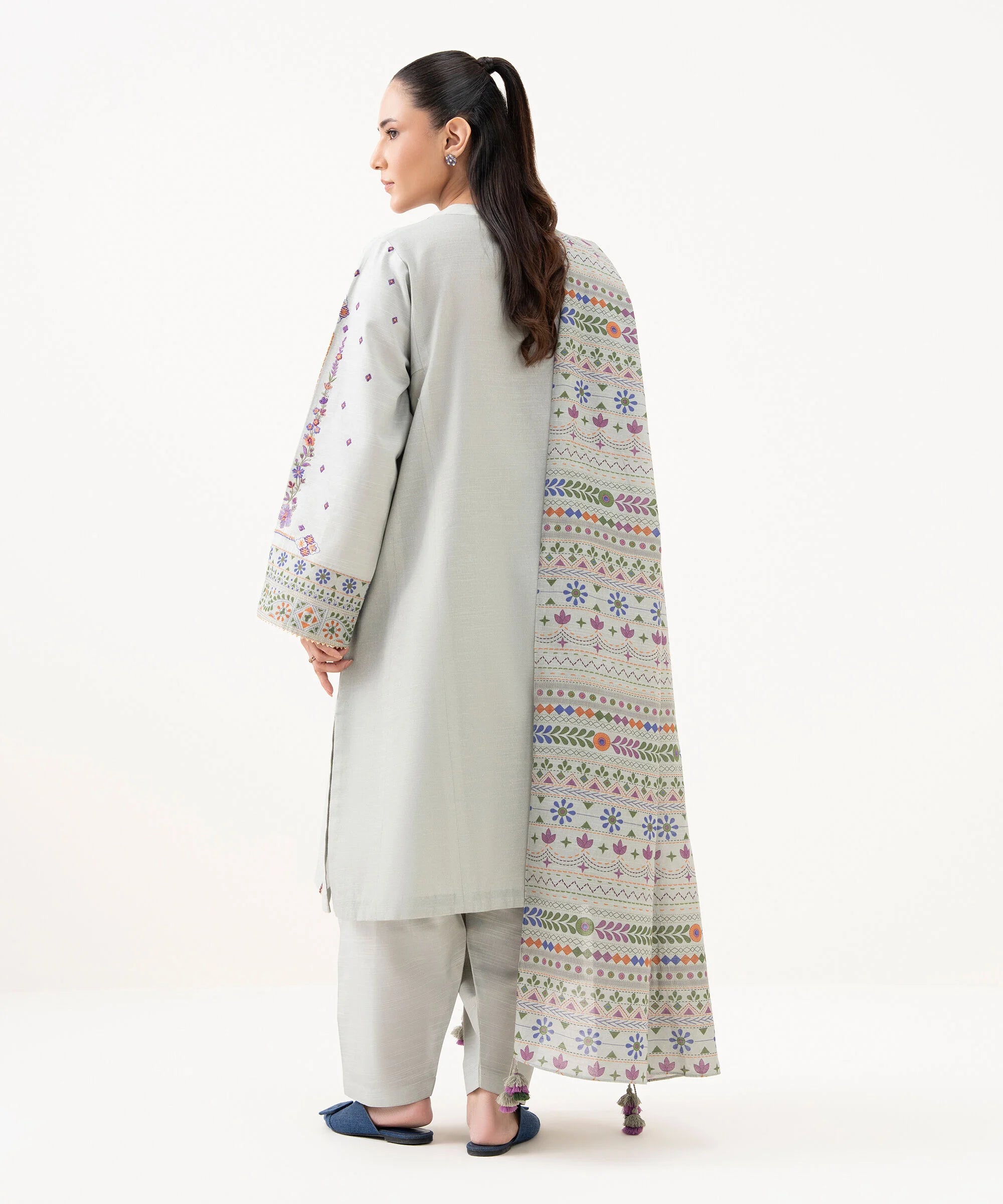 3 Piece - Embroidered Light Khaddar Suit