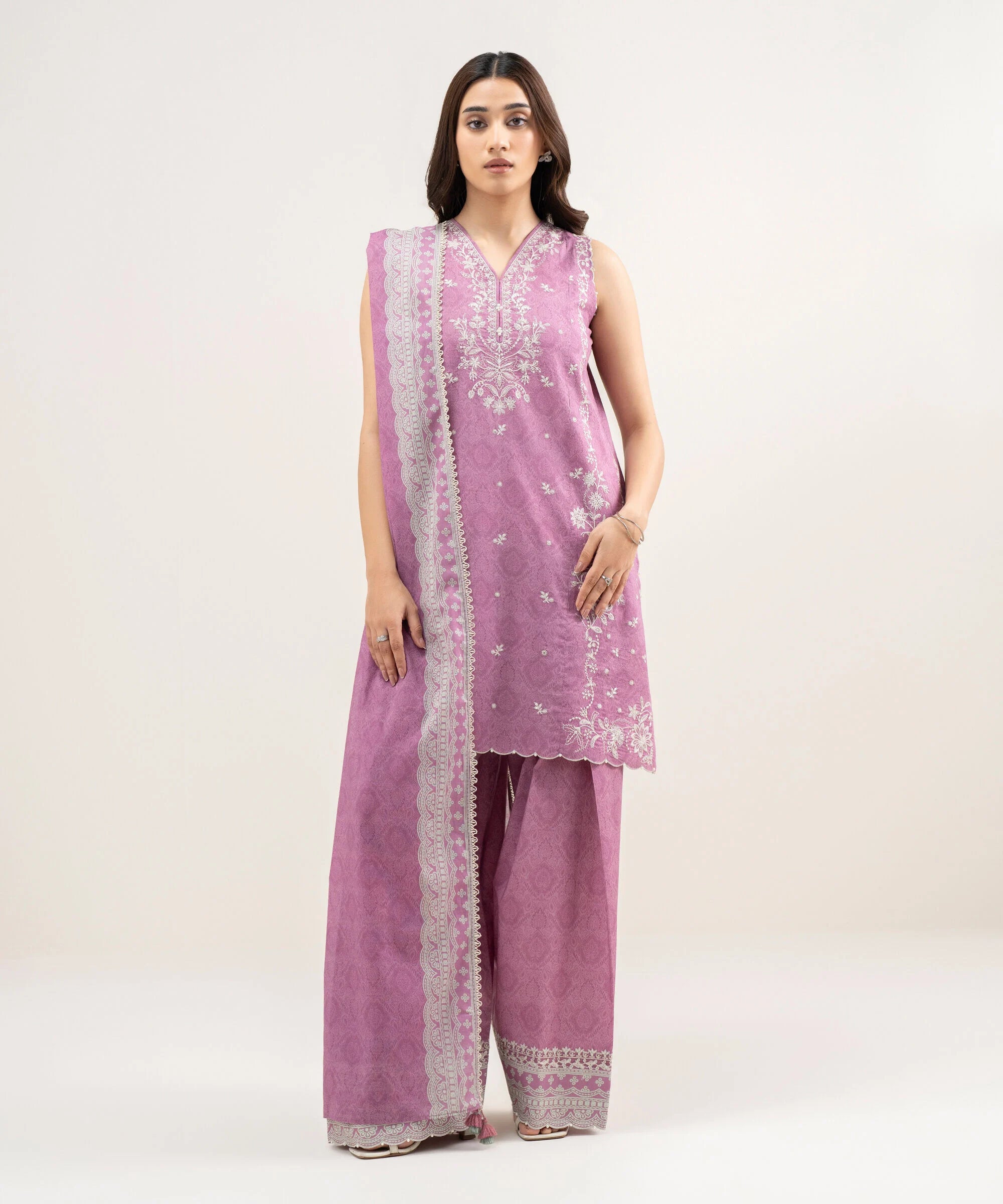 3 Piece - Embroidered Lawn Suit