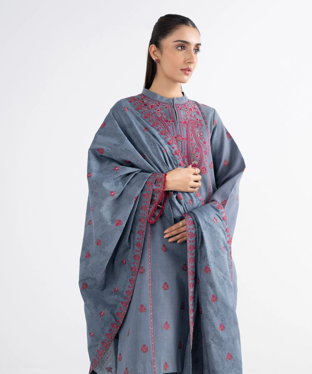 3 Piece - Embroidered Crosshatch Suit