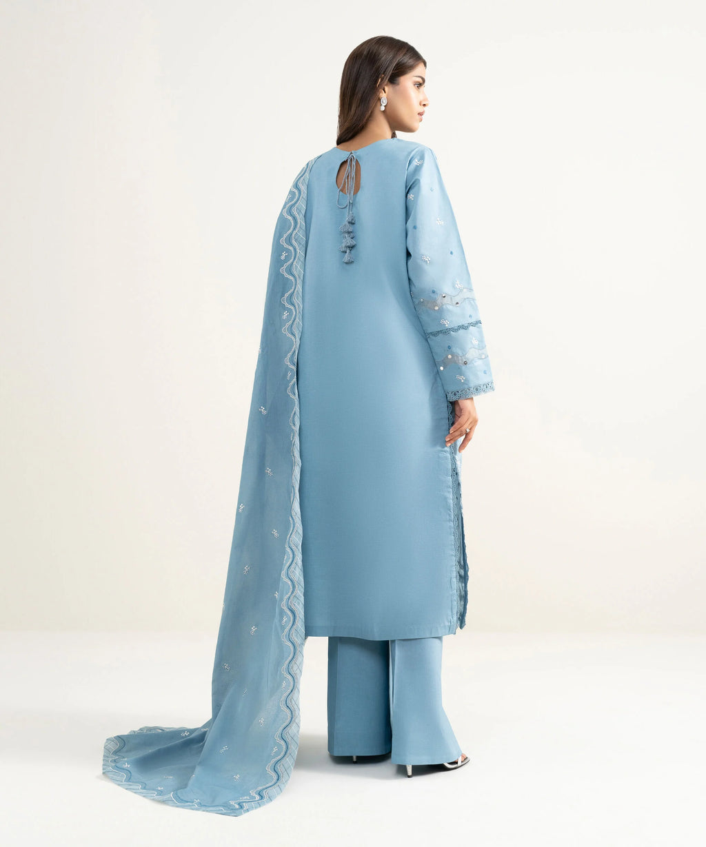 3 Piece - Embroidered Lawn Suit