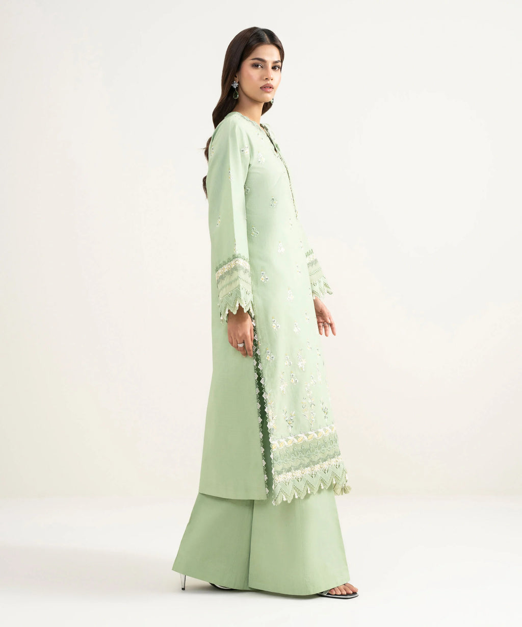 3 Piece - Embroidered Lawn Suit