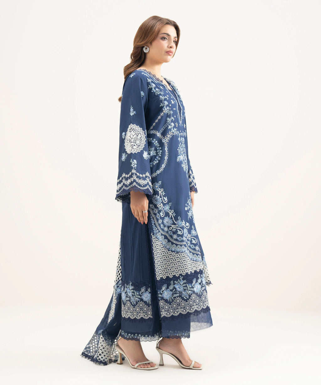 3 Piece - Embroidered Lawn Suit